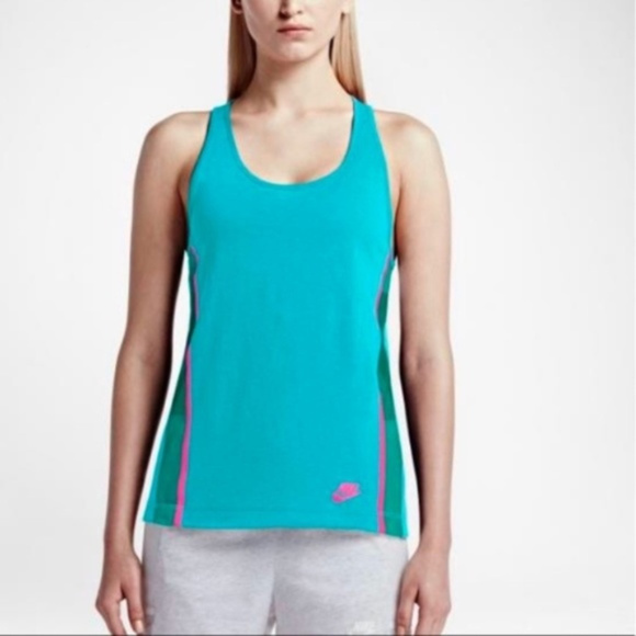 Nike Tops - Nike Women's Bonded Tank Top with Drawstring Sm/M
